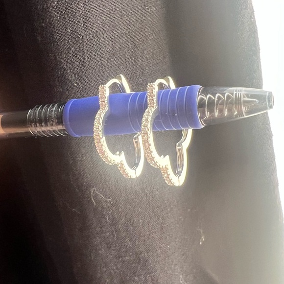 Earrings never used - Picture 3 of 4